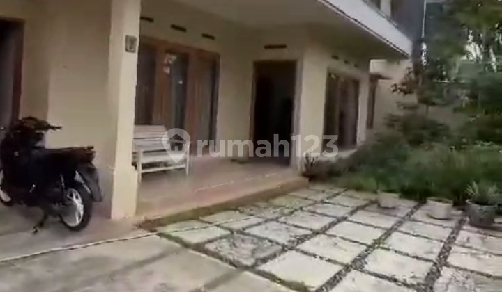 Rumah Luas Siap Huni di Sukahaji Pasteur