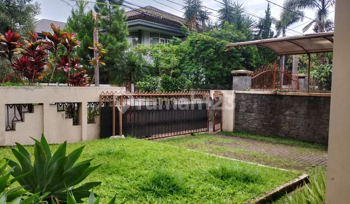 Spacious Well-Maintained Ready-to-Occupy House with SHM in Setra Sari Bandung