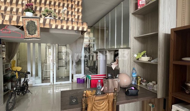 Rumah Bagus Siap Huni di Dalam Komplek Nyaman di Buah Batu