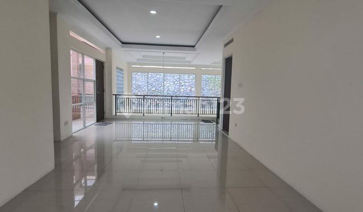 New Read-to-Occupy House in Setra Duta Residence Sarijadi Sukasari 2