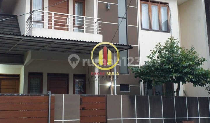 Rumah Bagus Siap Huni di Dalam Komplek Arcamanik Rumah Bagus Siap Huni di Dalam Komplek Arcamanik