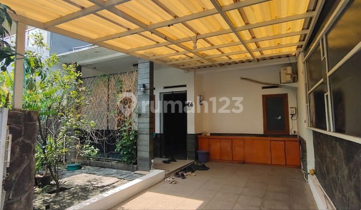 Rumah Bagus Terawat Siap Huni Di Antapani Kota Bandung