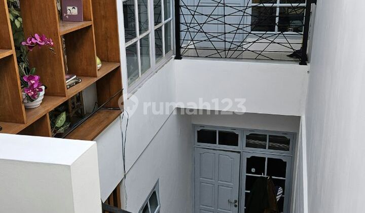 Rumah Bagus Mewah Siap Huni Di Margahayu Raya