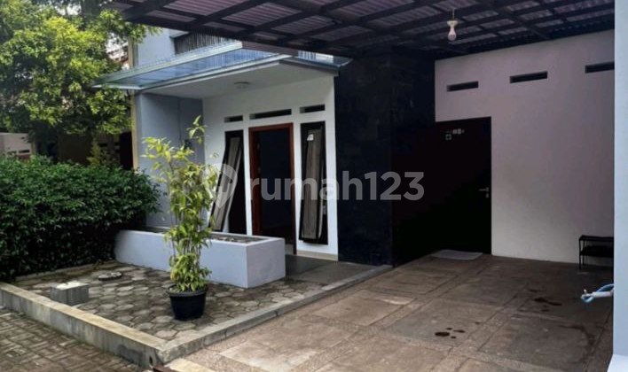 Rumah Terawat Siap Huni di Arcamanik Center