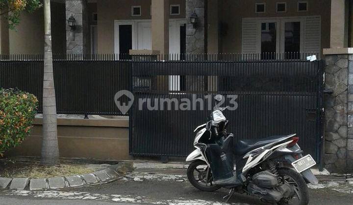 Semi-Finished Ready-to-Live House in Pinus Regency Bandung Semi-Finished Ready-to-Live House in Pinus Regency Bandung