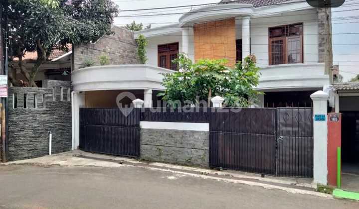 House Ready to Live In, Can Be Used for Boarding Near University