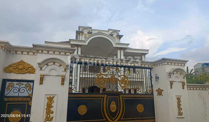 Rumah Bagus Mewah di Bandung Timur Furnished