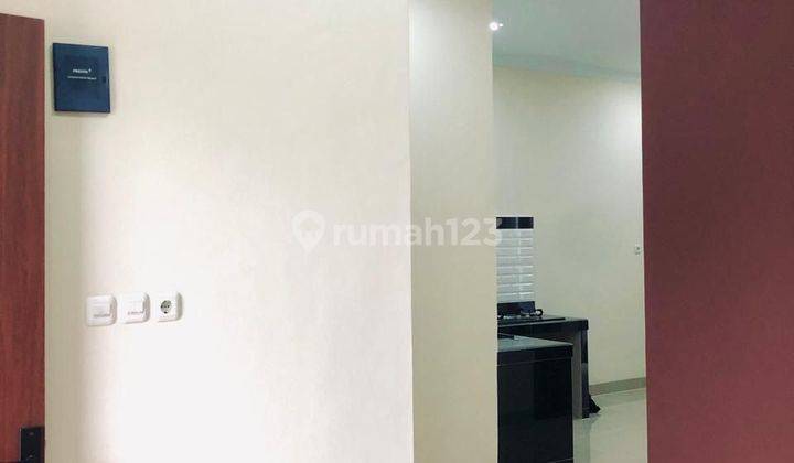 Rumah Bagus Baru Shm - Sertifikat Hak Milik Di Sarijadi Bandung 2