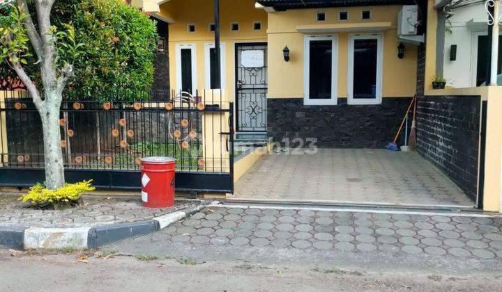 Rumah Bagus 2 Lantai SHM Di Antapani Kota Bandung 1