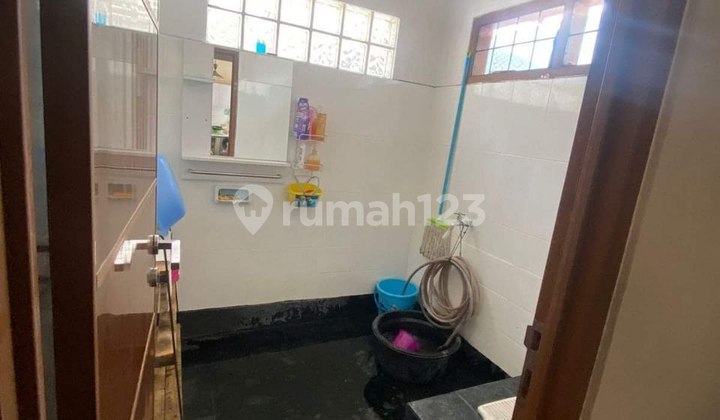 Rumah Terenovasi 2lantai SHM Margahayu, Bandung 2