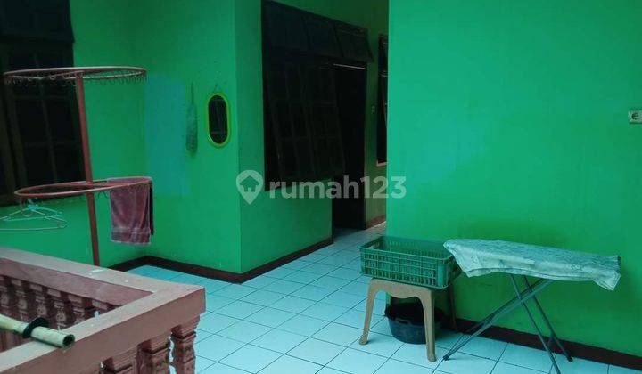 Kost2an 15kmr Dekat Itc Cempaka Mas  2