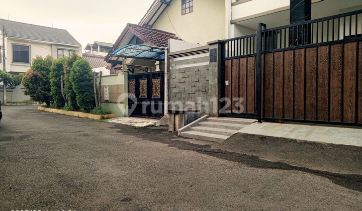 Taman Galaxy Timur Lt 318m² Bebas Banjir Taman Galaxy Timur Lt 318m² Bebas Banjir