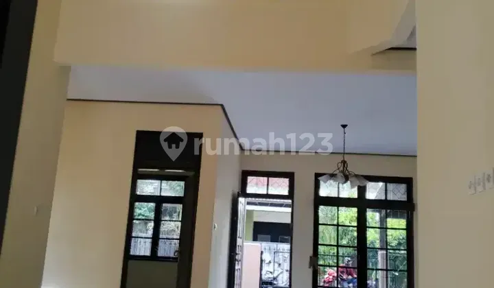 Billymoon Lt 179 Baru Renov Pondok Kelapa Jakarta Timur di Komplek Billy Moon, Jl. Kelapa Hijau VI, Pondok Kelapa, Duren Sawit, Kota Jakarta Timur, DKI Jakarta, Indonesia, 13450, Duren Sawit SHM Bagus Rumah 2