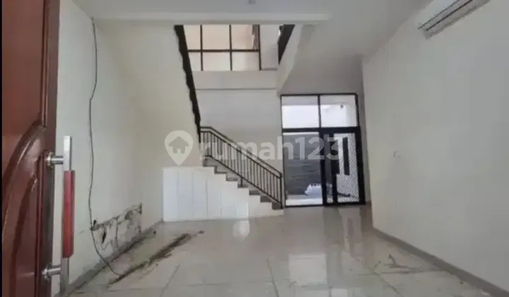 Rawamangun Jln Ikan2 Mewah Jakarta Timur Rumah Bagus di Jl. Bandeng 2 No. 9, Jati, Pulogadung, Kota Jakarta Timur, DKI Jakarta, Indonesia, 13220, Rawamangun SHM 2