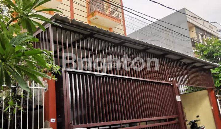 JUAL/SEWA RUMAH BELAKANG ROXY MAS 1