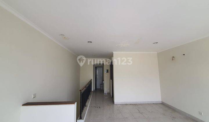 Dijual Rumah Kost Alloggio 2 Unit Gandeng Brand New Masih Kosong Gak Ada Sekat. Byn 2