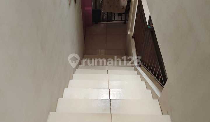 Di Jual Rumah 2 Lt,Bebas Banjir,Siap Huni Di Jual Rumah 2 Lt,Bebas Banjir,Siap Huni