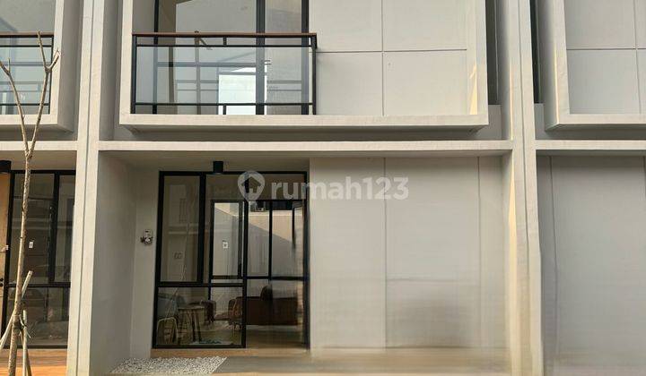 Dijual Rumah 2 Lantai Bagus di Cendana Icon Estate Karawaci. Nrn 1