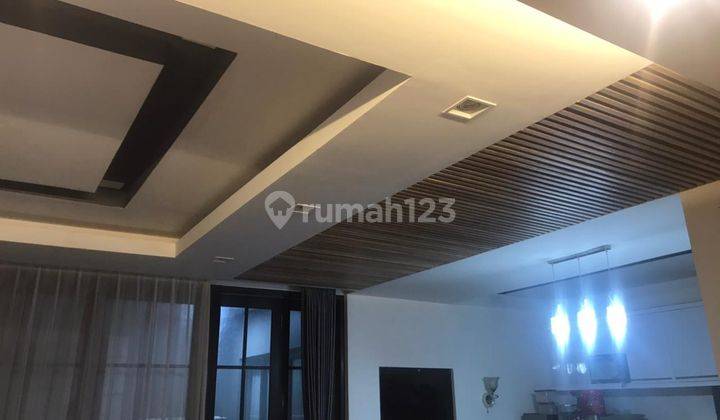 Rumah 2 Lantai Semi Furnished di Harapan Indah, Bekasi 2