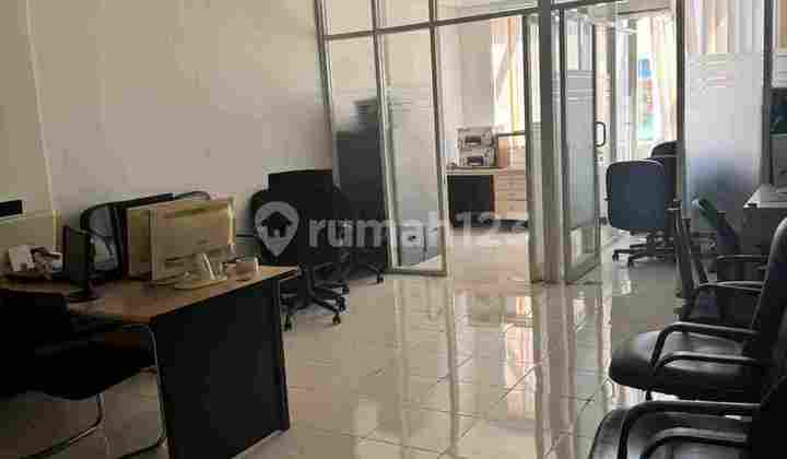 For Sale: 4-Story Shop House at Icon MERR 21