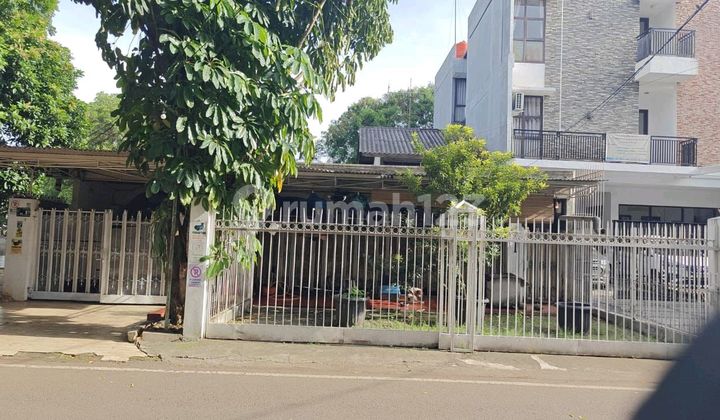 Dijual Rumah Lokasi Strategis Dekat Stasiun Mrt Lebak Bulus