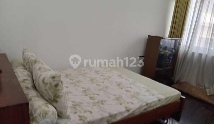 Ready-to-Occupy Hook House in Taman Laguna Cibubur 2