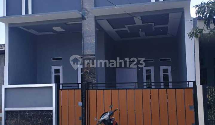 Neat House Near Mosque in Villa Gading Harapan, Bekasi