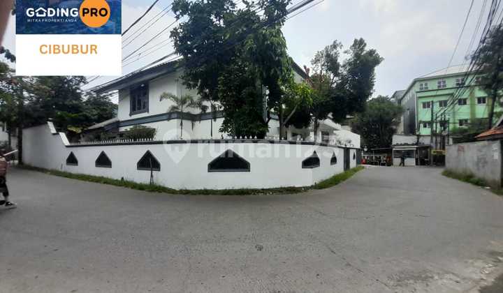 Rumah Mewah Pinggir Jl Raya, Dekat Karno's Film