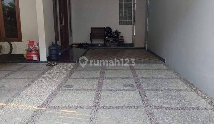 Rumah Bendungan Hilir 2lt 126m2 7x18 4br 3bt di Tanah Abang 2