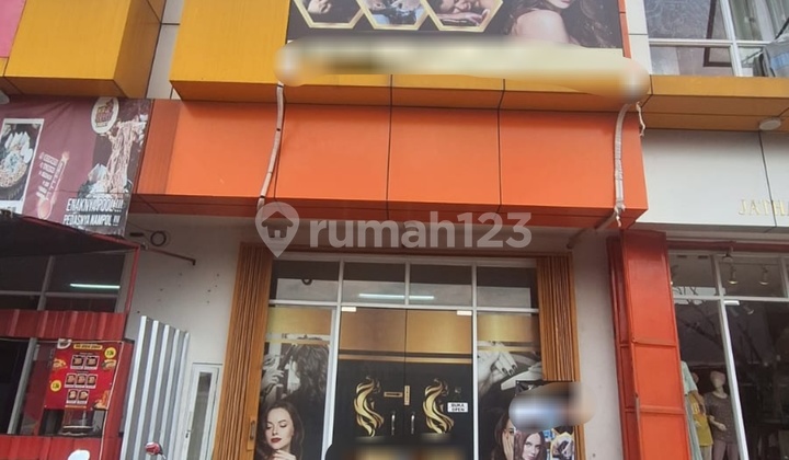 Dijual Ruko 2 Lantai Berserta Isi Perlengkapan Salon Unfernished Dijual Ruko 2 Lantai Berserta Isi Perlengkapan Salon Unfernished