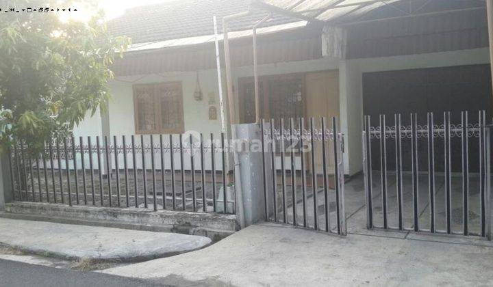 Rumah Hook Jalan Lebar Alamat Kutisari Indah Selatan  1