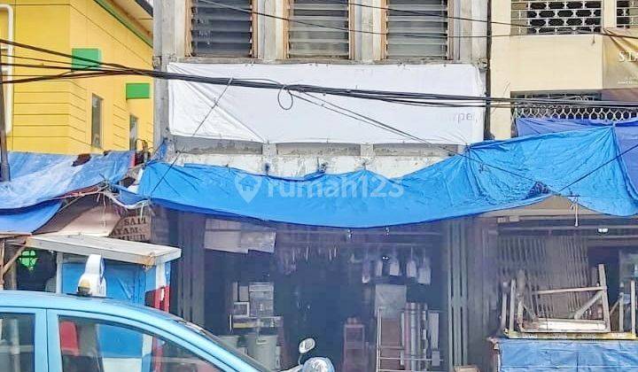 Ruko Hook 3 Lantai Didepan Stasiun Jatinegara Dijual di Raya Bekasi Barat Jatinegara Jakarta Timur  2