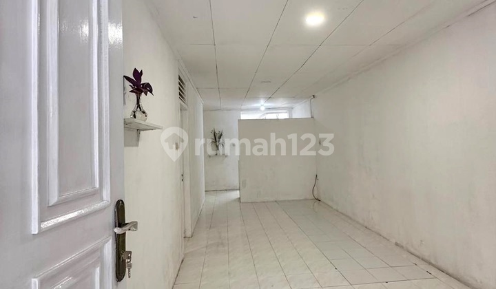 Standard 1.5-story house for sale in Kelapa Kopyor, Kelapa Gading, North Jakarta. 2