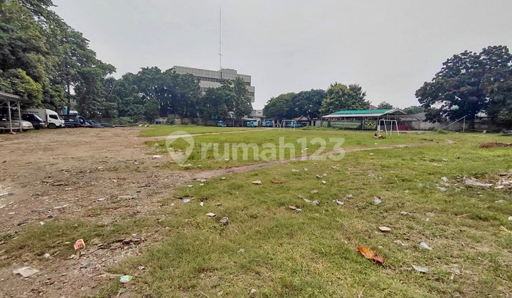 Tanah kosong TURUN HARGA dijual murah di bawah NJOP di Kramat Jati Jakarta Timur