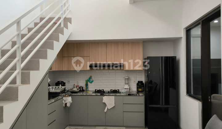 Dijual Rumah Bagus di Taman Kopo Indah, Bandung