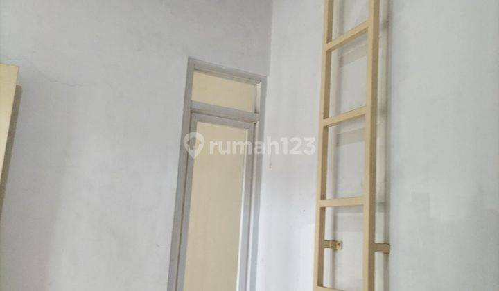 Dijual Rumah Minimalis di Taman Kopo Indah , Nego 2