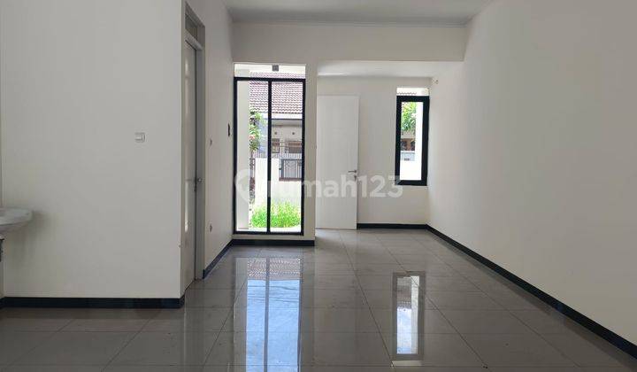 Dijual Rumah Baru di Taman Holis , Nego 1