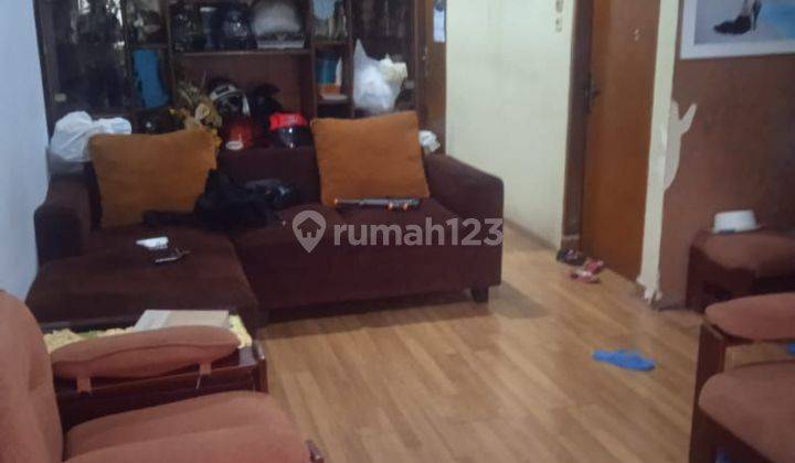 Rumah minimalis di Taman Kopo Indah 2 2