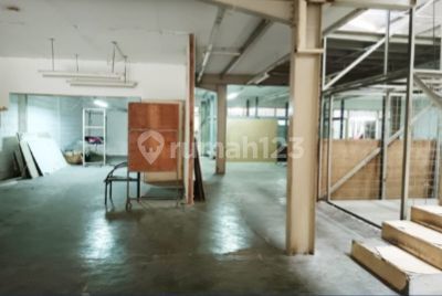 Gudang cantik siap pakai