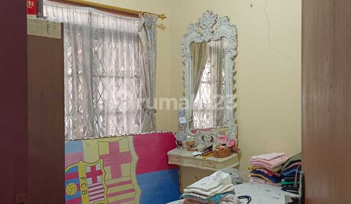 For Sale: Affordable House in Taman Kopo Indah 2