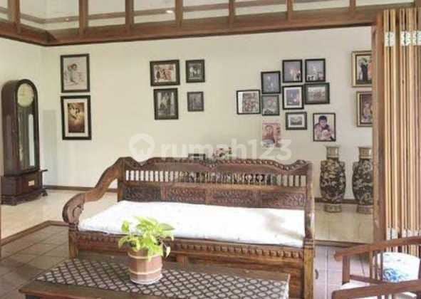 Dijual Rumah 2 Lantai Bagus di Dago, Bandung Dijual Rumah 2 Lantai Bagus di Dago, Bandung