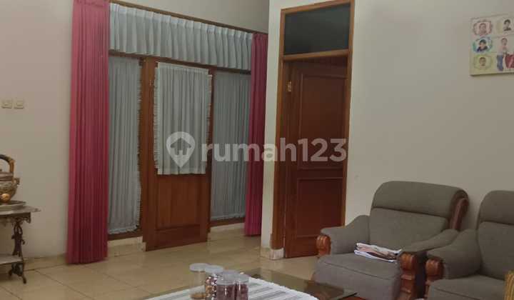 Dijual Rumah Luas di Taman Kopo Indah, Bandung