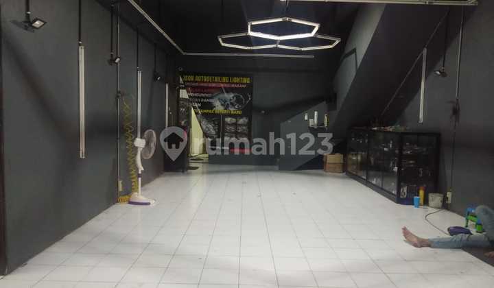 Dijual dan Disewa Ruko 2 Lantai di Taman Kopo Indah, Bandung