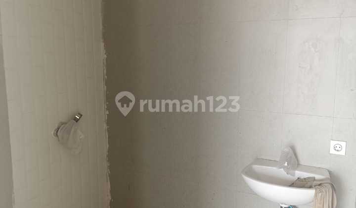 Dijual Rumah 2 Lantai Bagus di Kopo Permai, Bandung