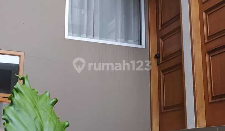 Dijual Rumah 3 Lantai Bagus di Antapani, Bandung 2