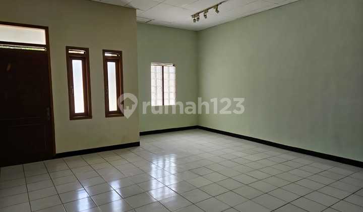 For Sale Nice New House in Taman Kopo Indah, Bandung 2
