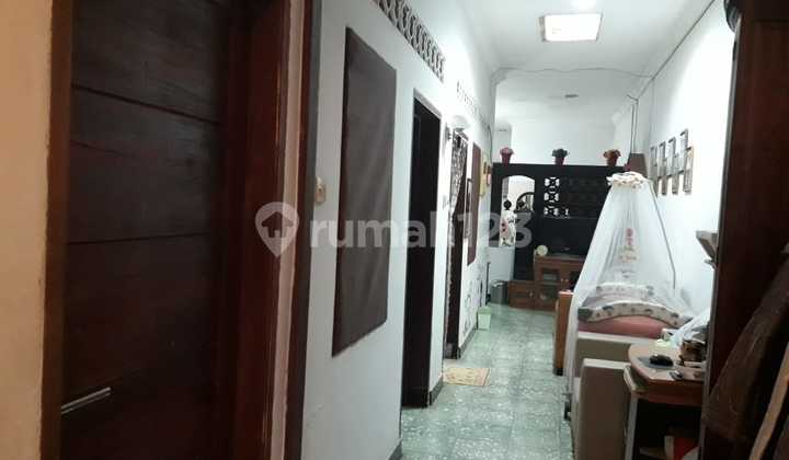 For Sale 2-Story House in Sayap Pagarsih, Bandung 2