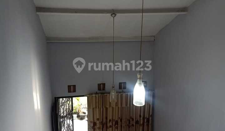 Dijual Rumah 3 Lantai di Taman Cibaduyut Indah, Bandung Dijual Rumah 3 Lantai di Taman Cibaduyut Indah, Bandung