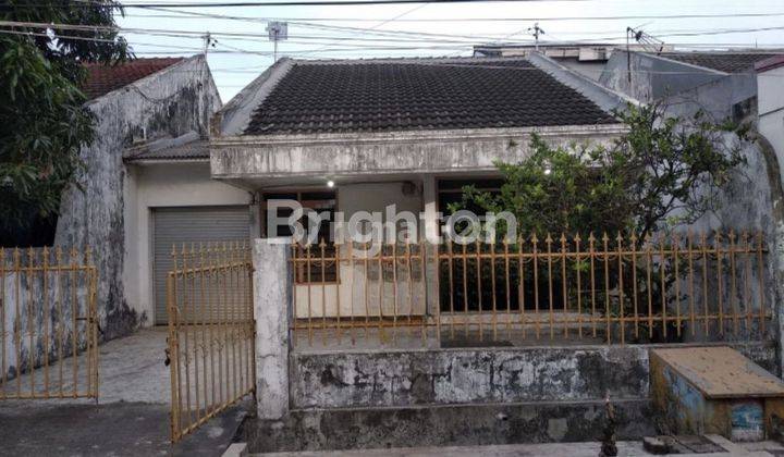 rumah hitung tanah di kutisari indah barat lokasi strategis 1