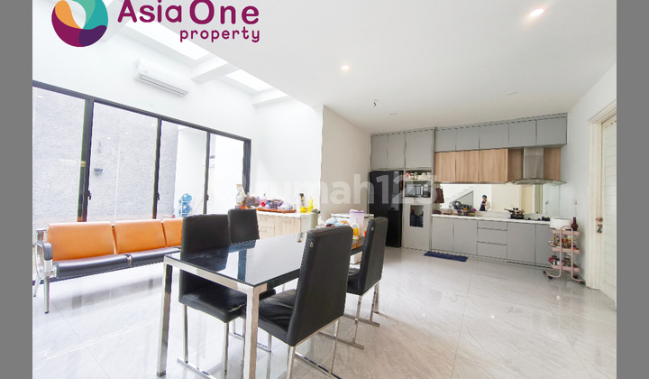 For Sale House in Sutera Feronia Cluster Alam Sutera in South Tangerang 2